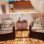Boutique Plaza Cantarero Nerja