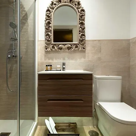 Boutique Plaza Cantarero Nerja