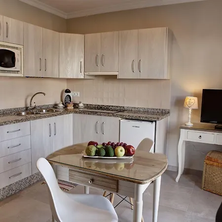 Konukevi Boutique Plaza Cantarero Nerja